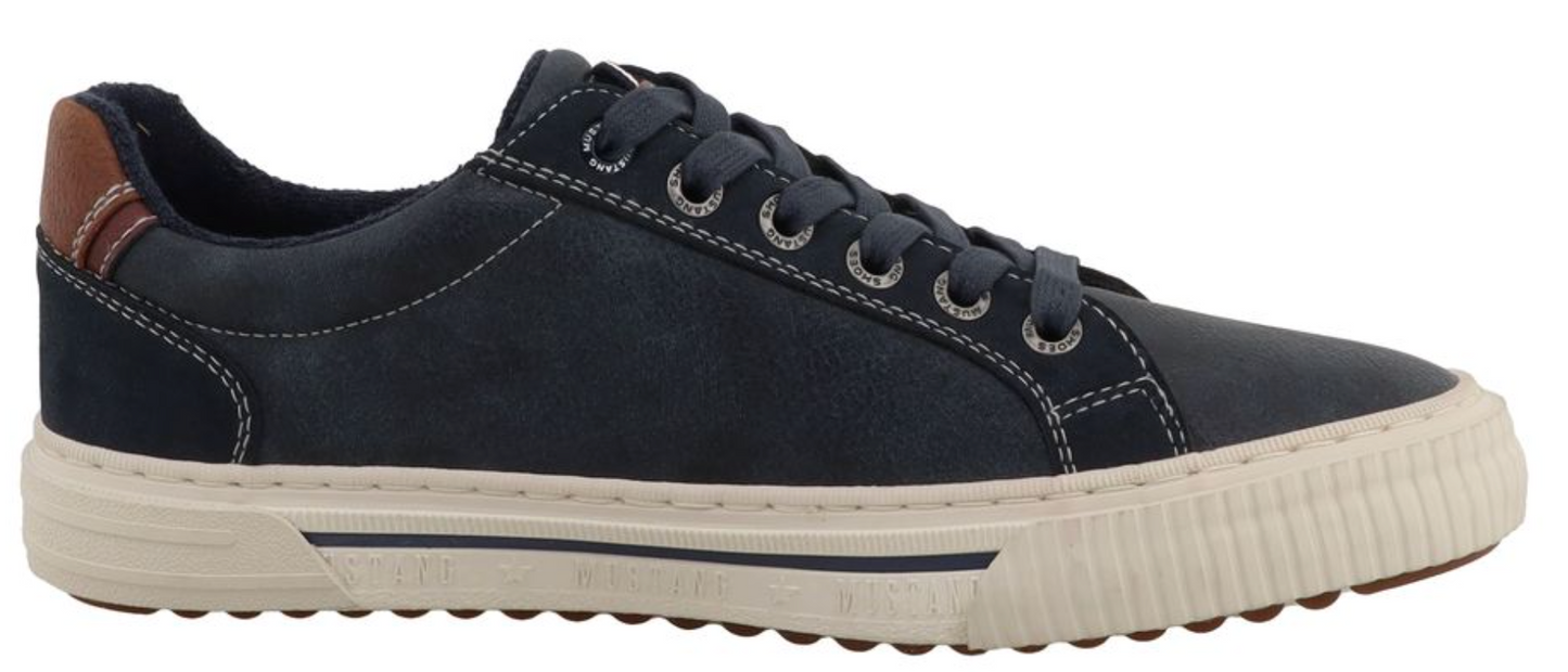 Mustang Trainers Navy