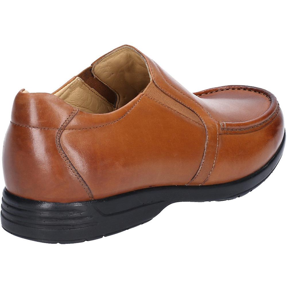 Roamers Extra Wide Slip On M984T tan